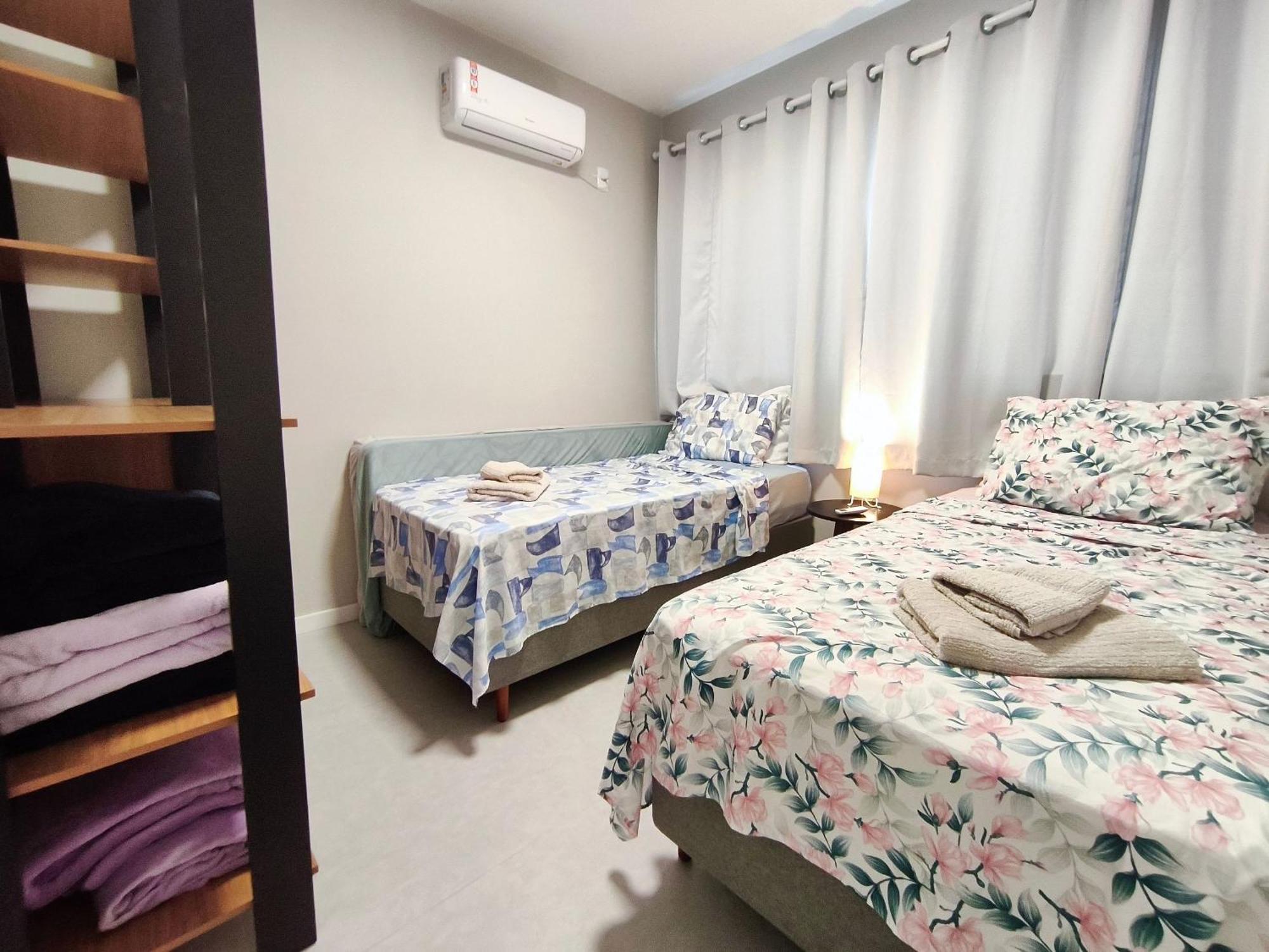 Charmoso 2 A Poucos Passos Da Em Balneario Camboriu! * Balneario Camboriu