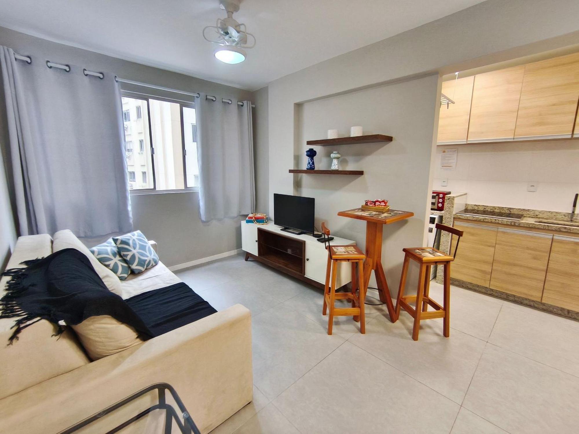 Charmoso 2 A Poucos Passos Da Em Balneario Camboriu! Apartamento