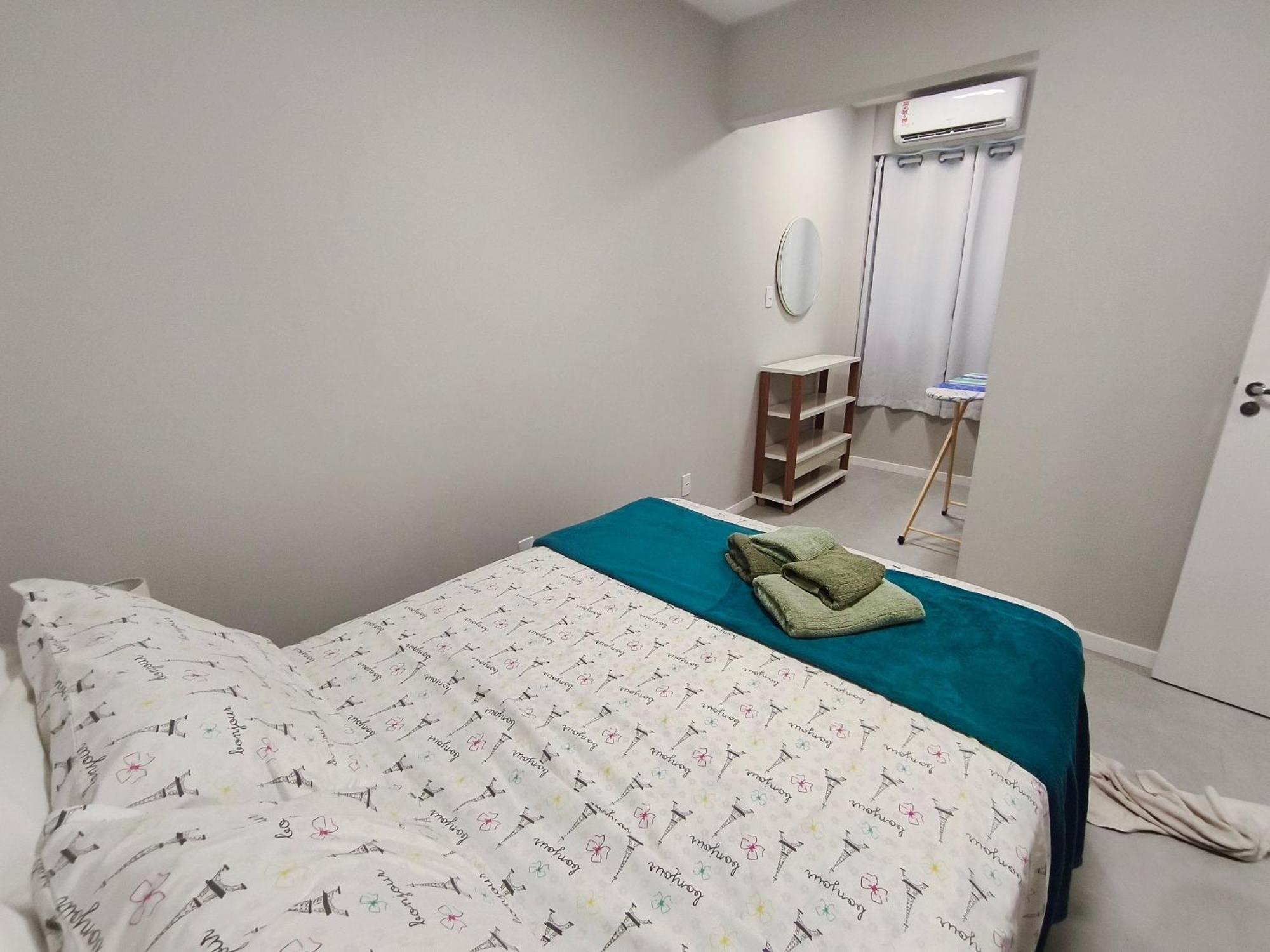 Apartamento Charmoso 2 A Poucos Passos Da Em Balneario Camboriu! *